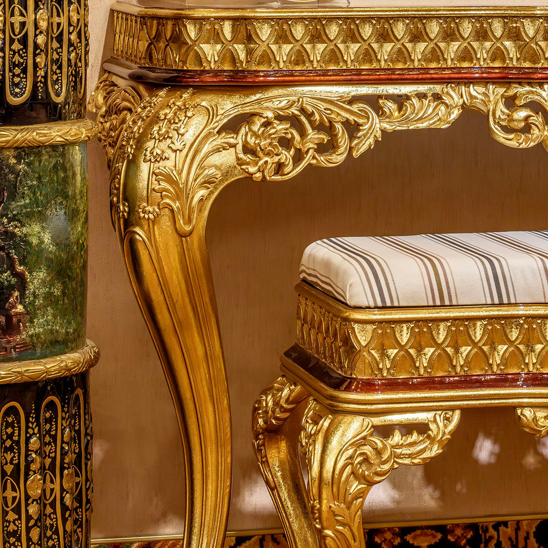 The Essence of Italian Luxury: Vanity & Mirror Sets
