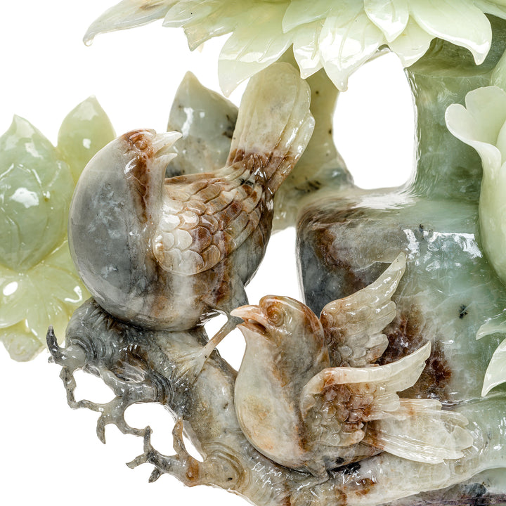 Nature-inspired peony bird sculpture carved from agate.