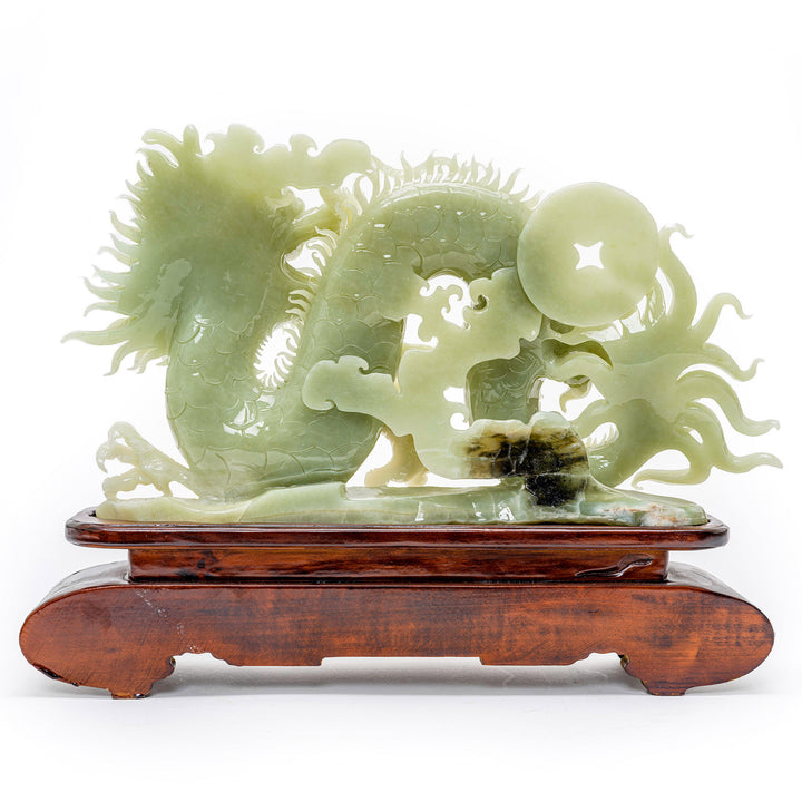 Agate stone dragon symbolizing wisdom and power.