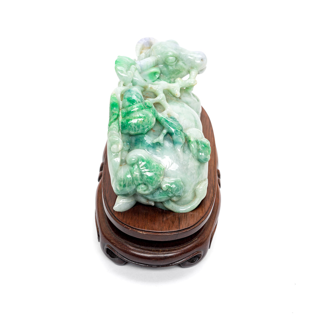 Elegant jade and wood decorative sculpture