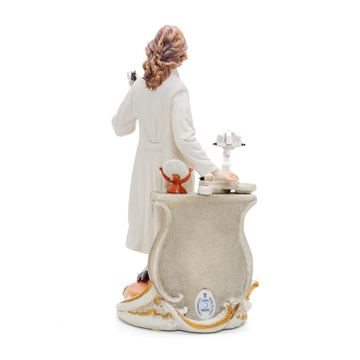 Genuine Capodimonte 'The Oculist' (Female) made in Italy.