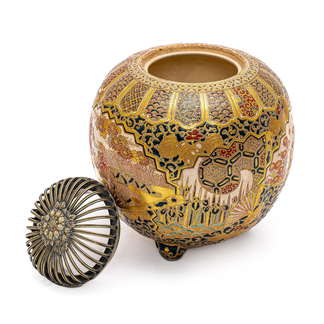 Intricate Satsuma Censer Design