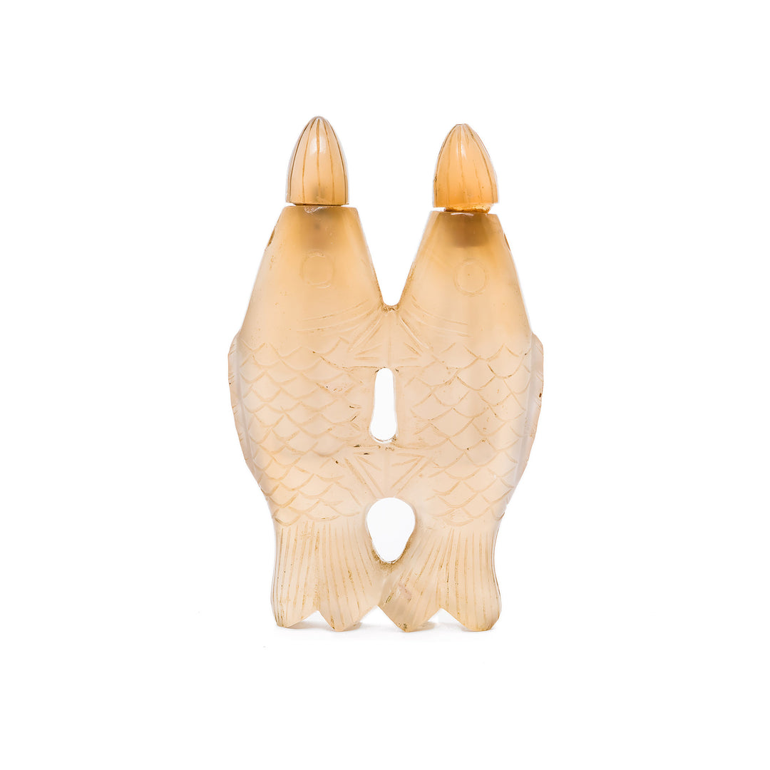 Agate snuff bottle with two stoppers