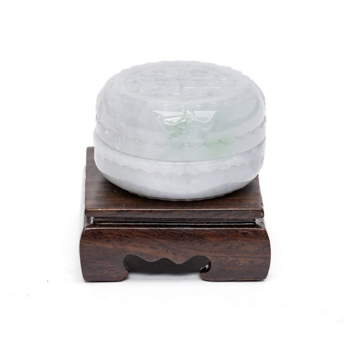 Carved jade box for rings or tokens