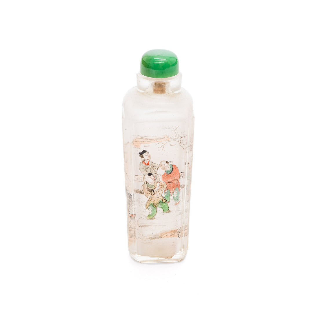 Delicate glass snuff bottle with figures