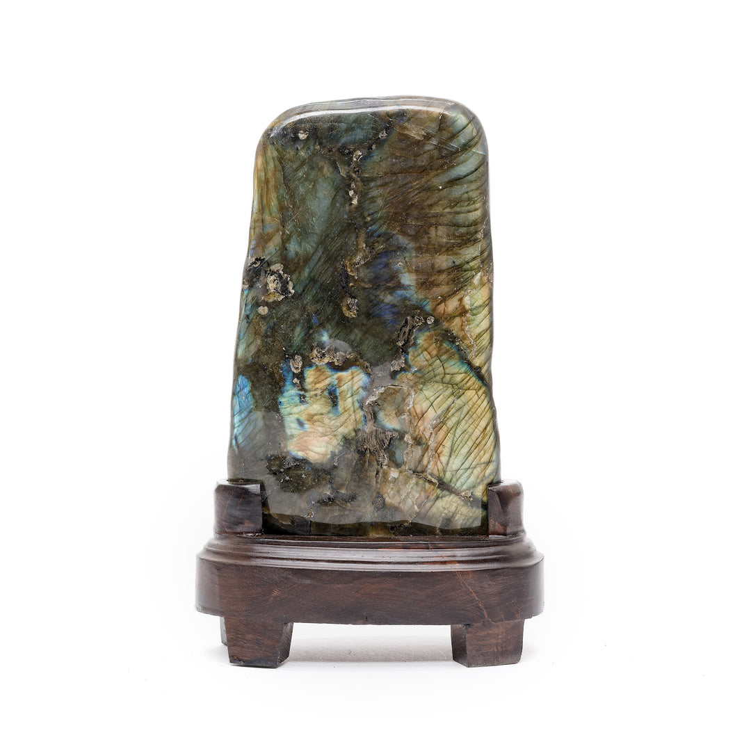 Labradorite sculpture with dragon and pearl