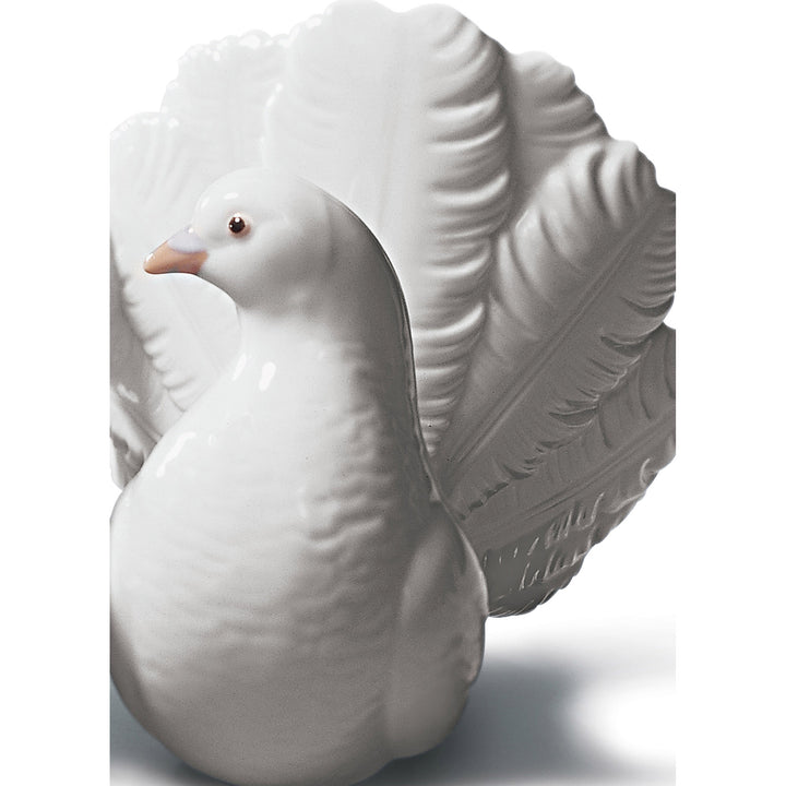 Image 4 Lladro Couple of Doves Figurine - 01001169