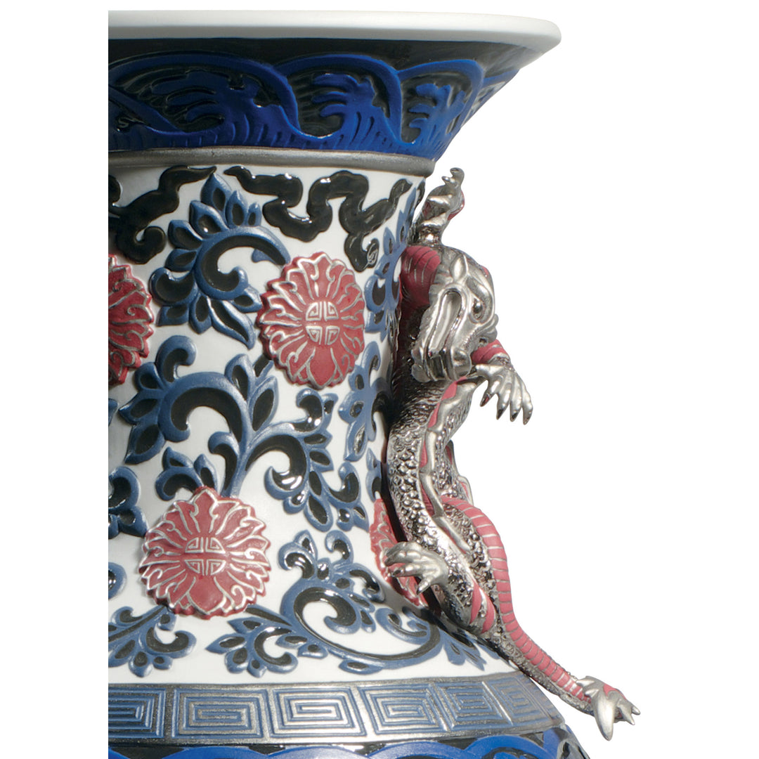Image 3 Lladro Oriental Vase Sculpture. Red. Limited Edition - 01001954