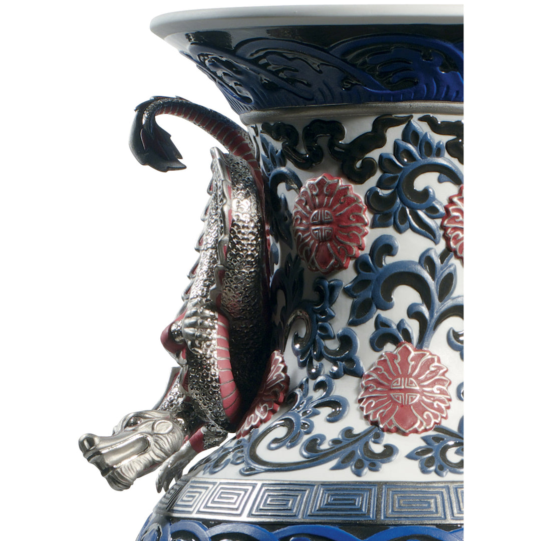Image 4 Lladro Oriental Vase Sculpture. Red. Limited Edition - 01001954
