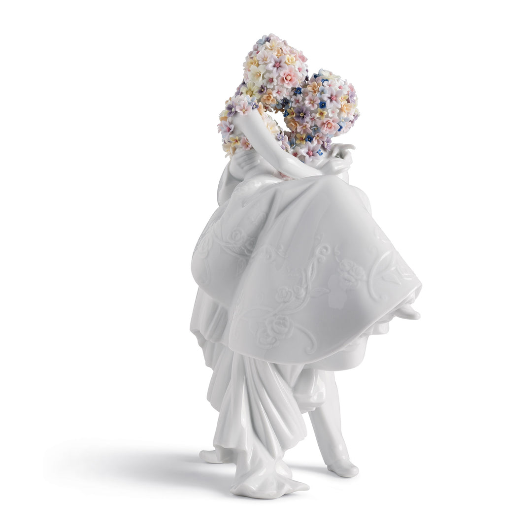 Lladro Love II Couple Figurine - 01007232