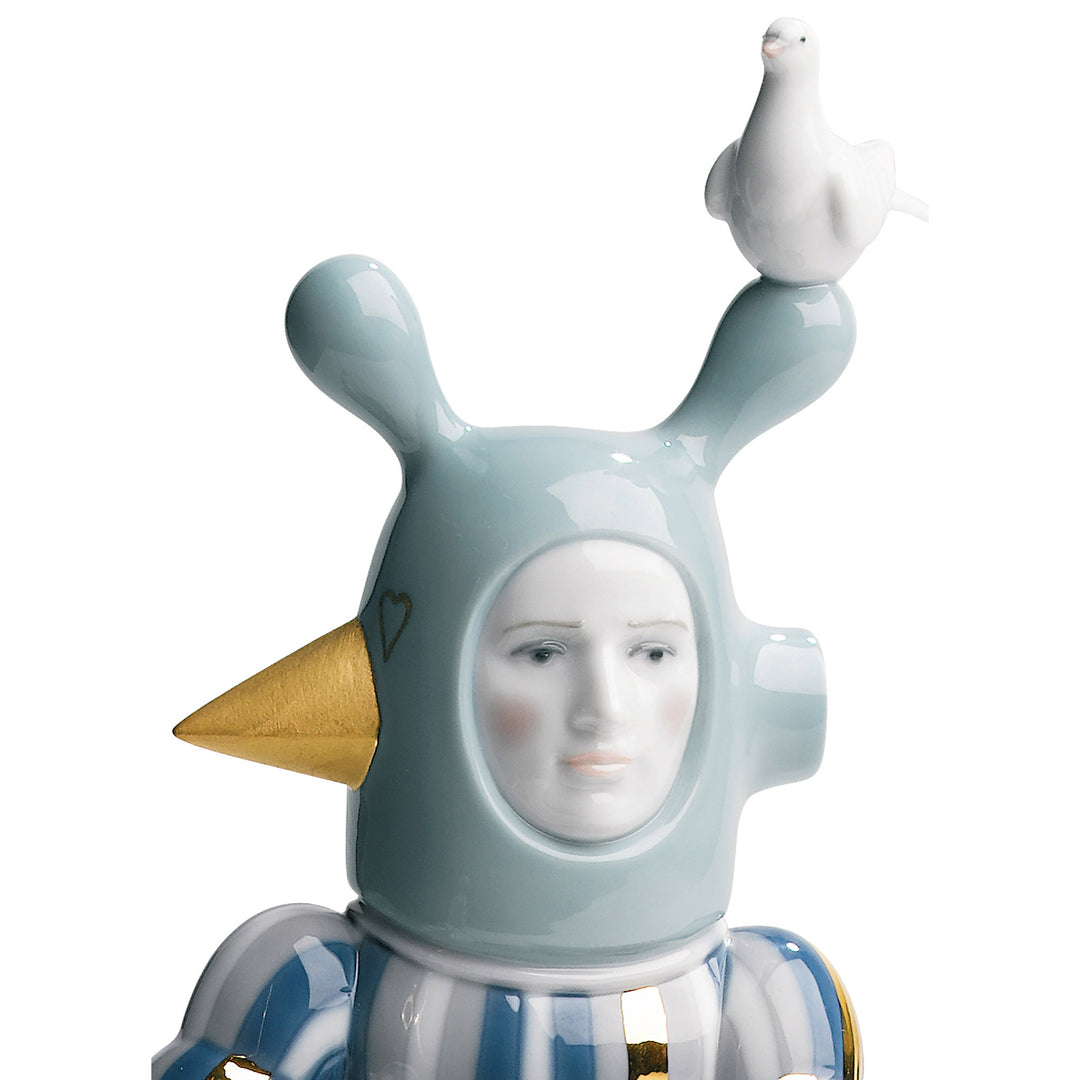 Image 3 Lladro The Lover III Figurine. By Jaime Hayon - 01007254
