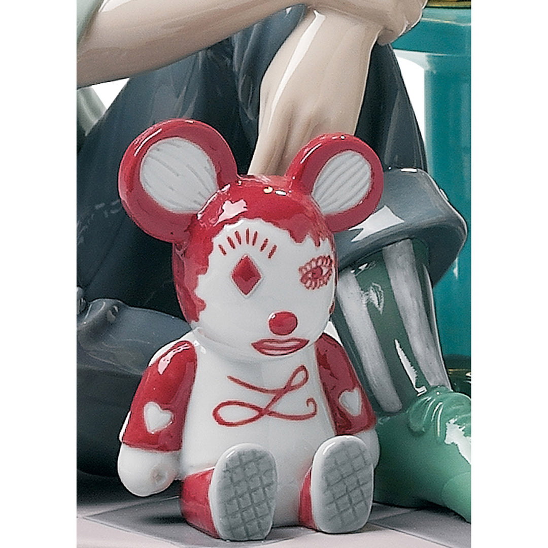 Image 3 Lladro The Family Portrait Figurine. By Jaime Hayon - 01007255