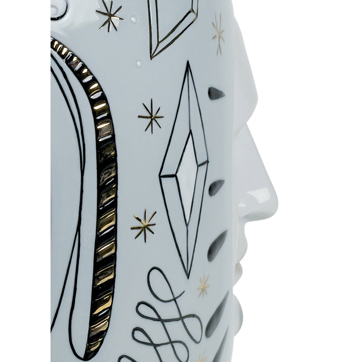 Image 4 Lladro Conversation Vase. Limited Edition - 01007597