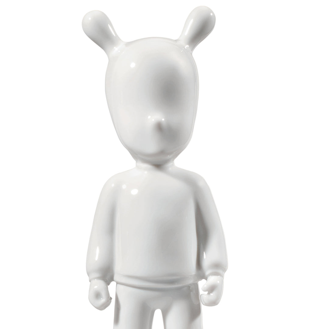 Image 2 Lladro The White Guest Figurine. Small Model. - 01007732