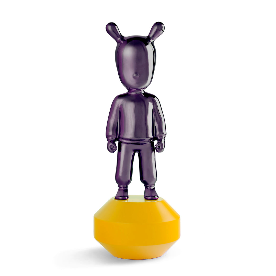 Lladro The Guest Little-purple on yellow Figurine. Small Model - 01007746