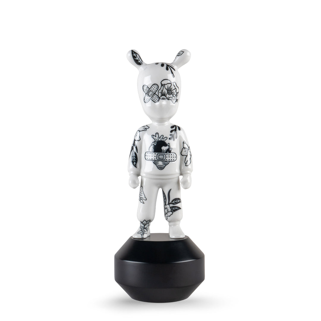 Lladro The Guest by Henn Kim Figurine. Small model. Numbered edition - 01007753