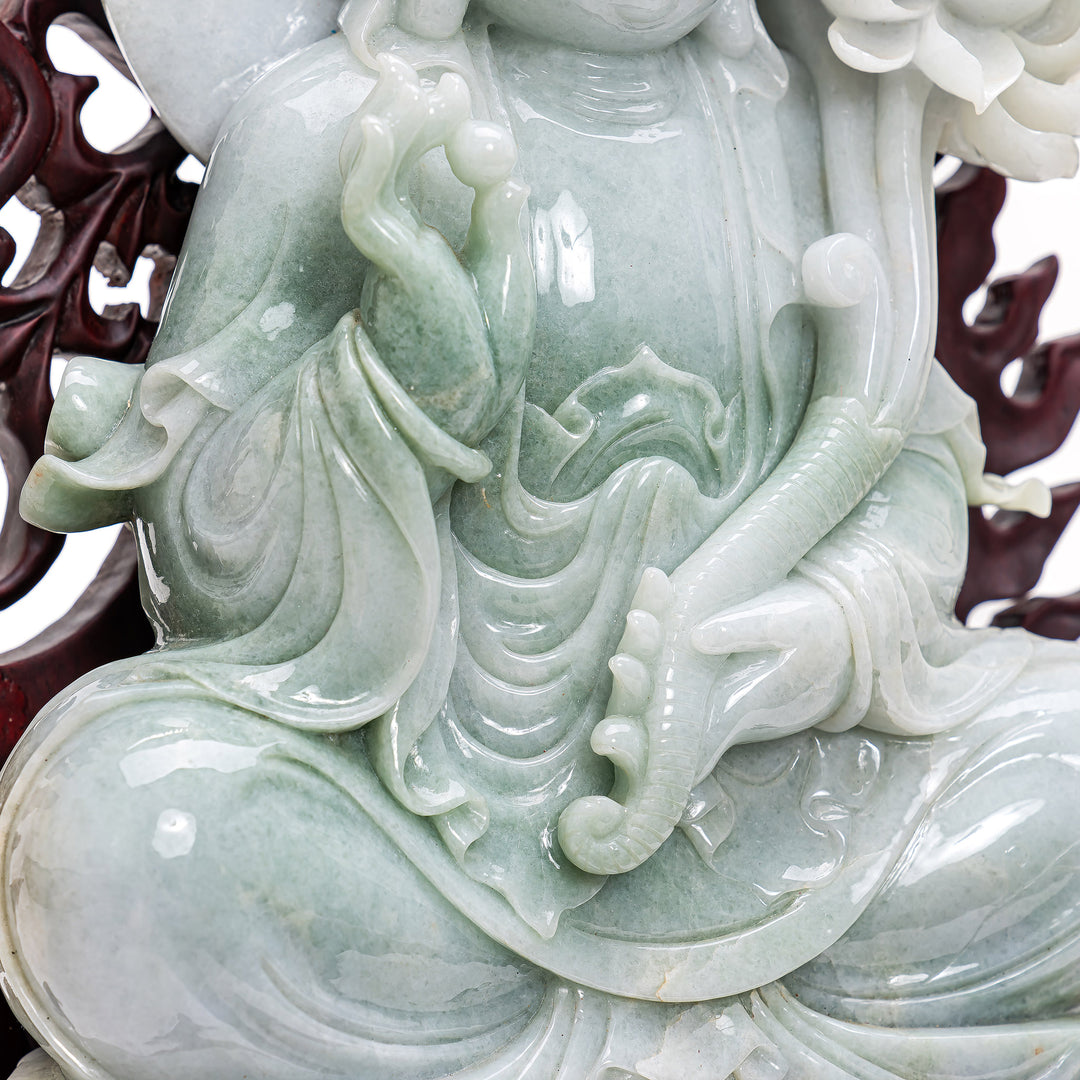 Stunning Jade Guan Yin Statue