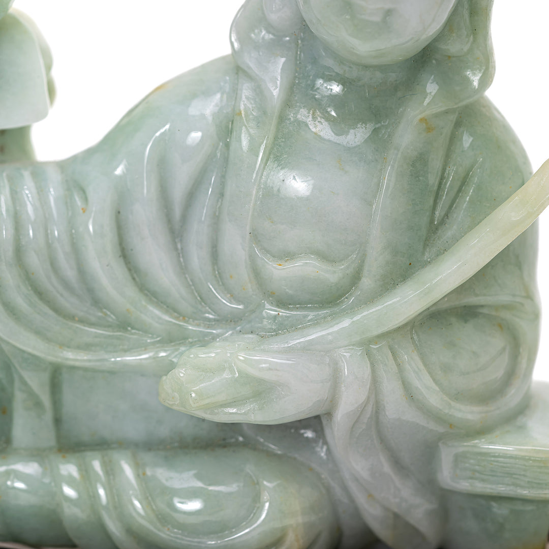 Jade Seated Kwan Yin