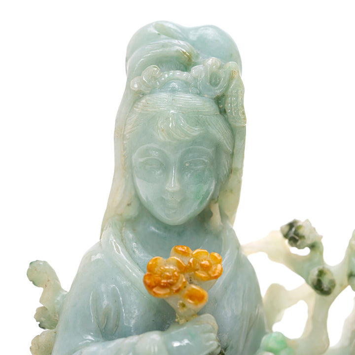 Jade Seated Kwan Yin