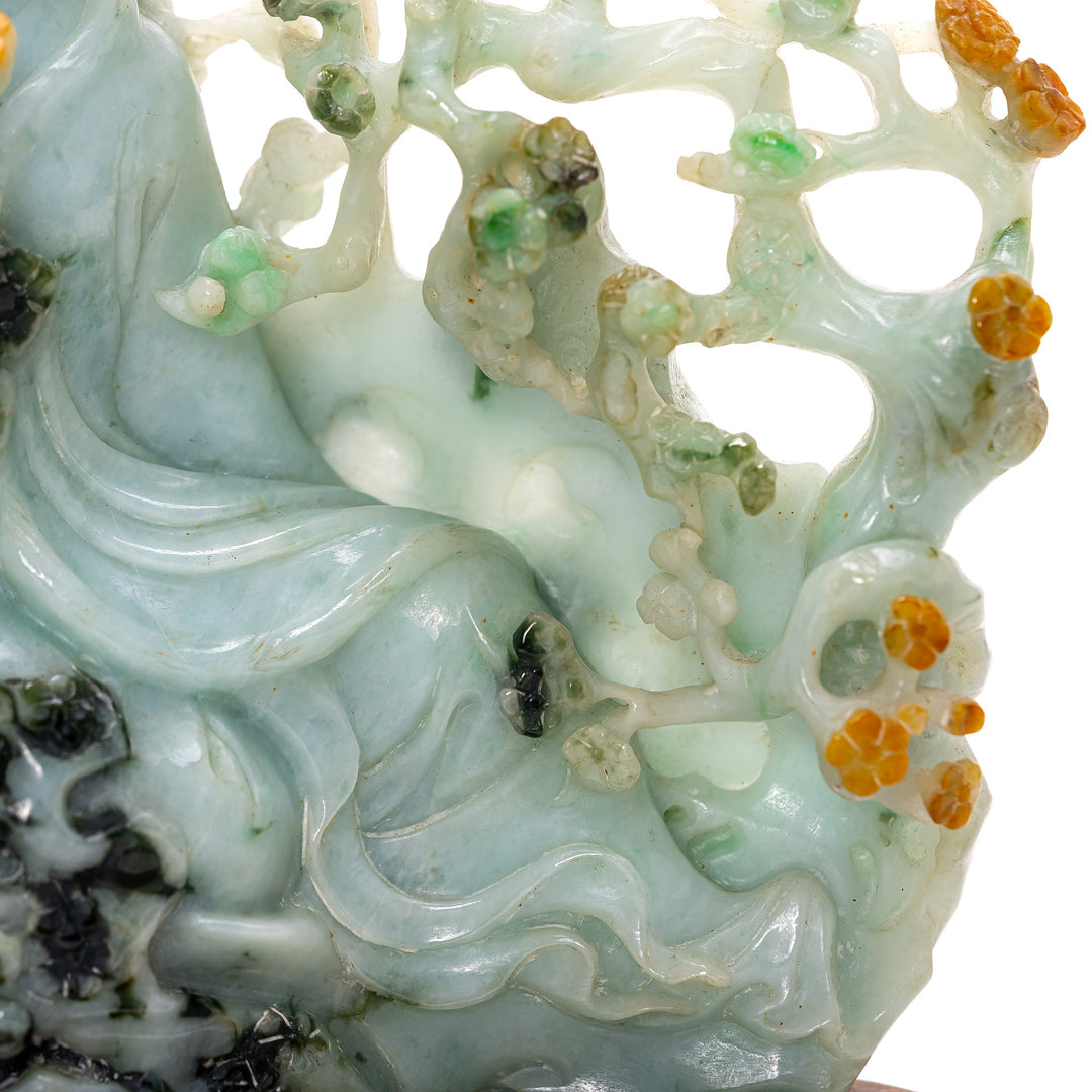 Jade Seated Kwan Yin