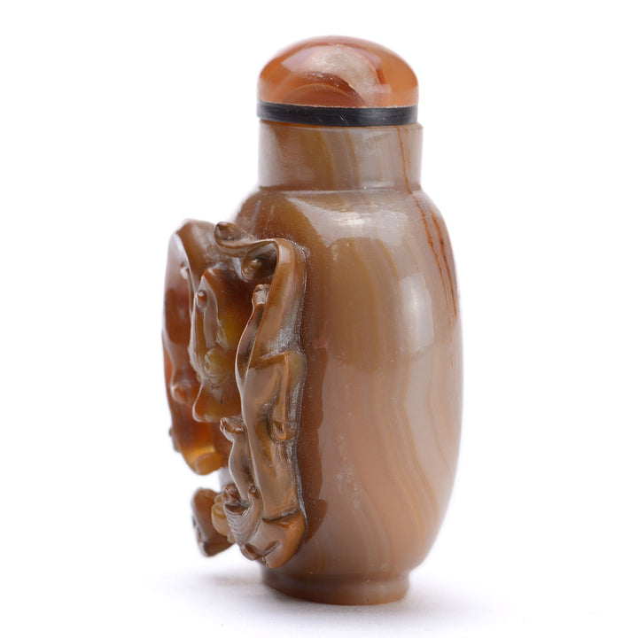 Regis Galerie Snuff Bottles Collection. Snuff Bottle Agate *T1994* Image