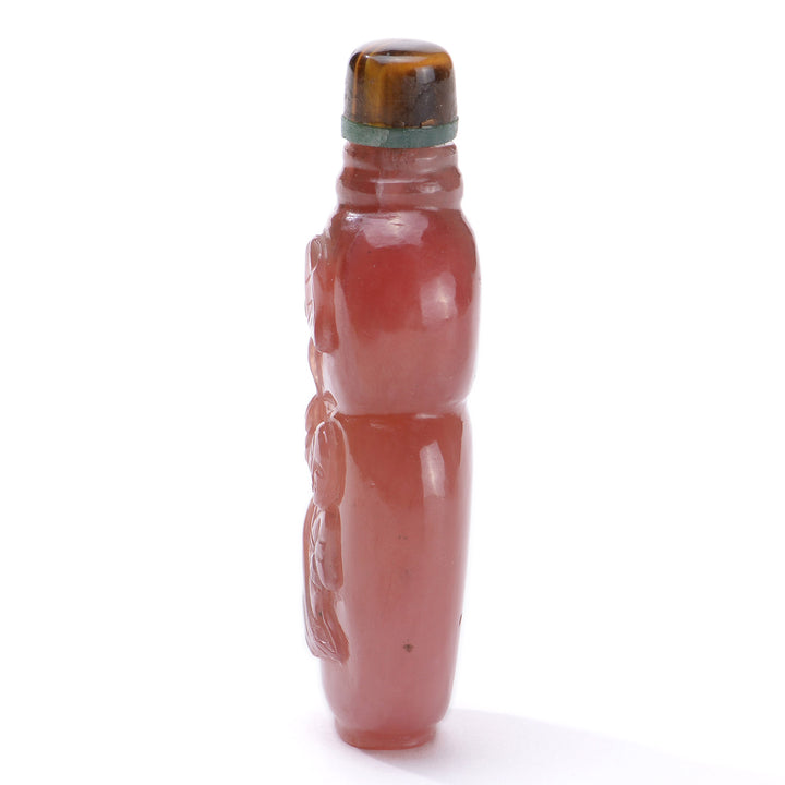 Regis Galerie Snuff Bottles Collection. Snuff Bottle Tiger Eye Image