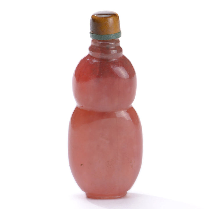 Regis Galerie Snuff Bottles Collection. Snuff Bottle Tiger Eye Image