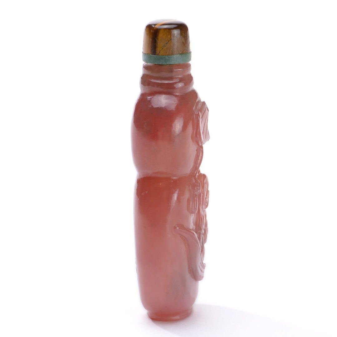 Regis Galerie Snuff Bottles Collection. Snuff Bottle Tiger Eye Image
