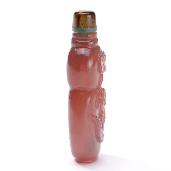 Regis Galerie Snuff Bottles Collection. Snuff Bottle Tiger Eye Image