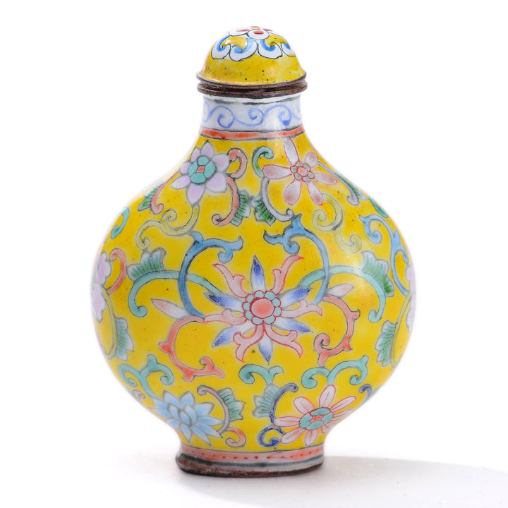 Regis Galerie Snuff Bottles Collection. Snuff Bottle Enameled Metal Image