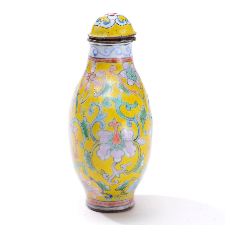 Regis Galerie Snuff Bottles Collection. Snuff Bottle Enameled Metal Image