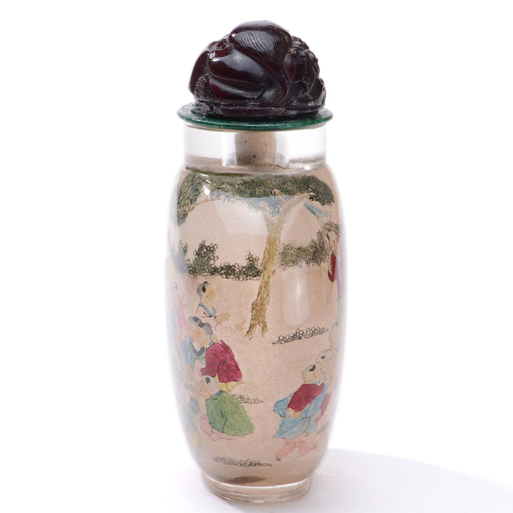 Regis Galerie Snuff Bottles Collection. Snuff Bottle Inside Painted Image