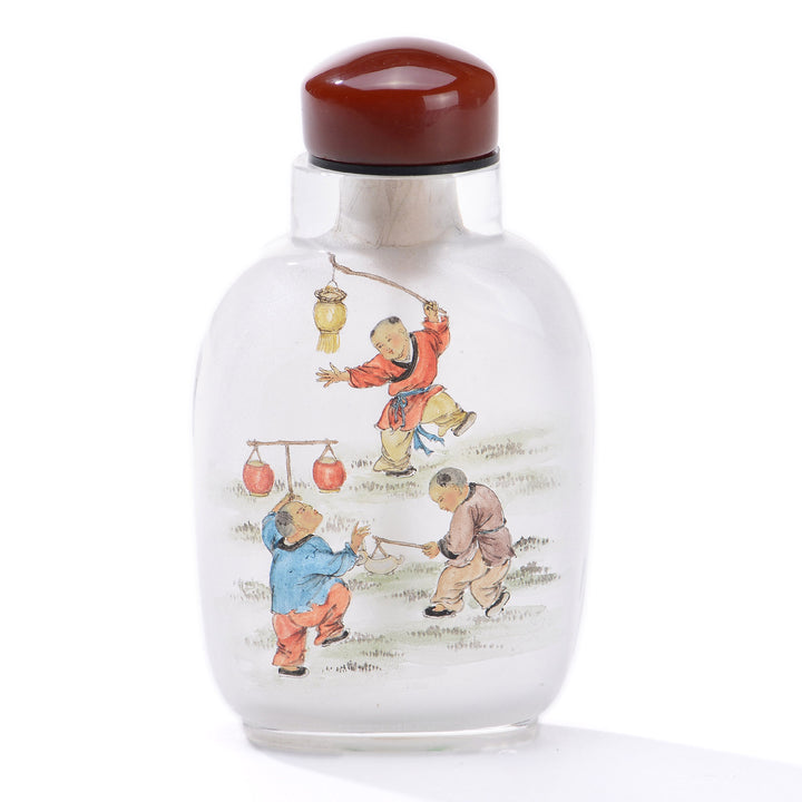 Regis Galerie Snuff Bottles Collection. Snuff Bottle Inside Painted Image