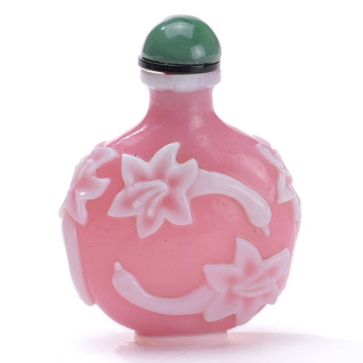Regis Galerie Snuff Bottles Collection. Snuff Bottle 2-Tone Glass Image