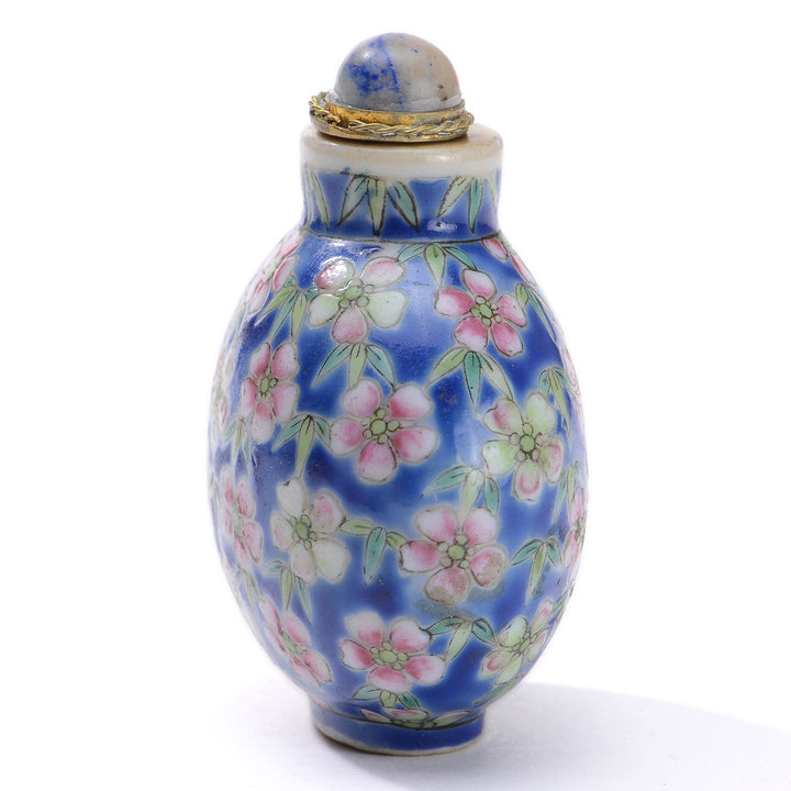 Regis Galerie Snuff Bottles Collection. Snuff Bottle Porcelain Image