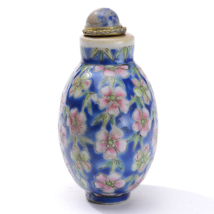Regis Galerie Snuff Bottles Collection. Snuff Bottle Porcelain Image