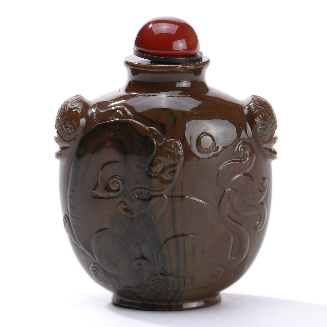 Regis Galerie Snuff Bottles Collection. Snuff Bottle Agate Image