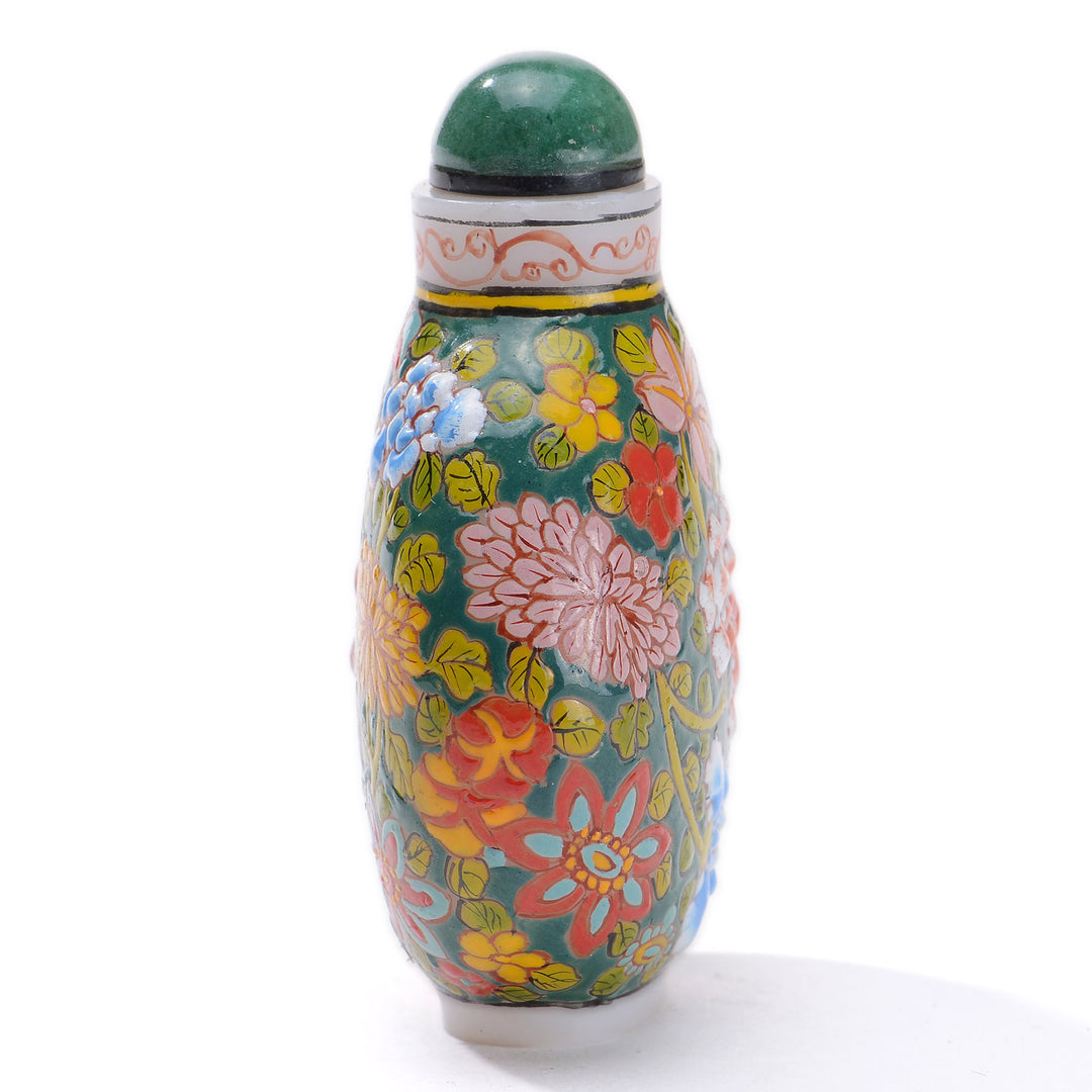 Regis Galerie Snuff Bottles Collection. Snuff Bottle Porcelain Image