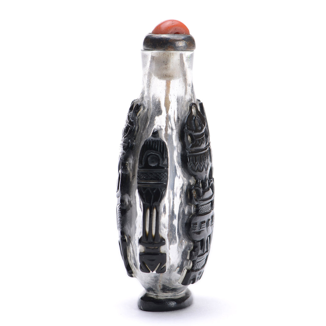 Regis Galerie Snuff Bottles Collection. Snuff Bottle Glass Image