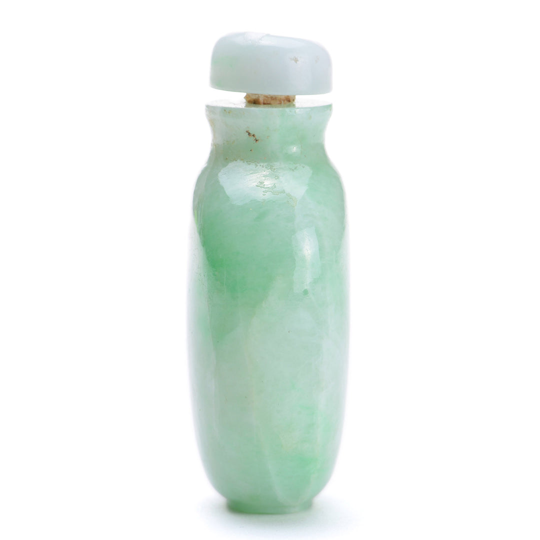Regis Galerie Snuff Bottles Collection. Snuff Bottle Jade Image
