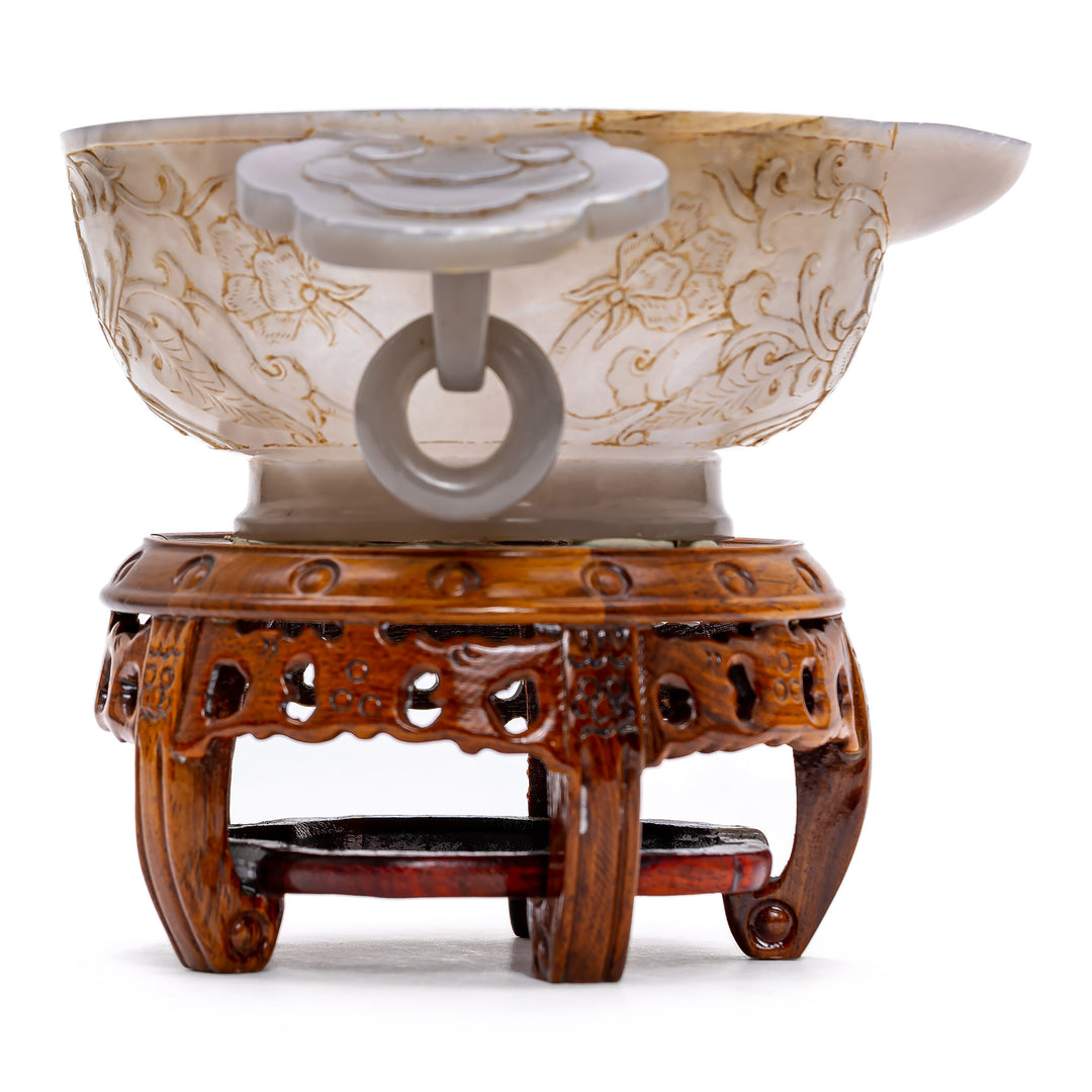 Unleash Prosperity: Jade Vessel With Clover Handles