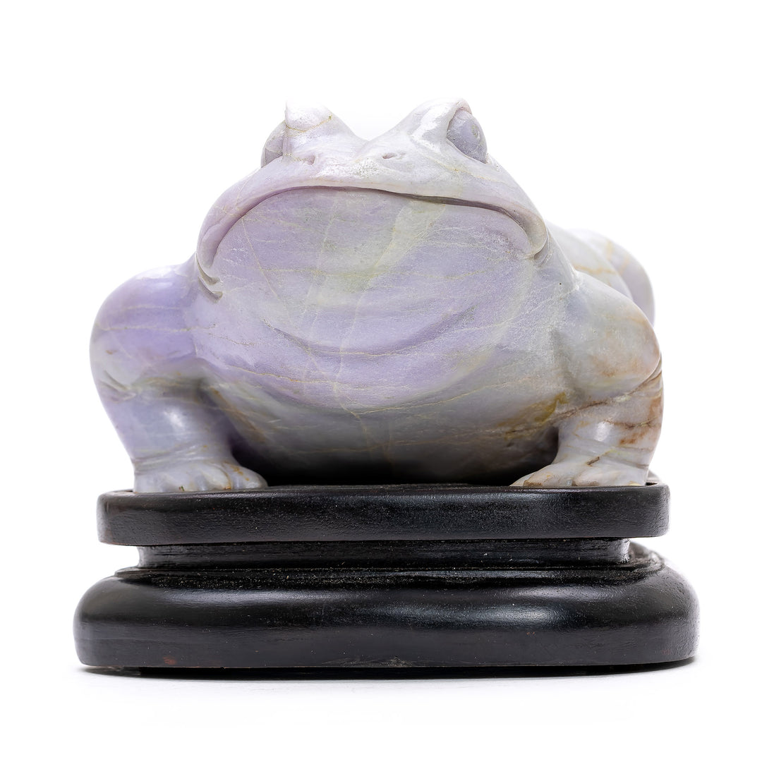 Jade Frog Sculpture V1