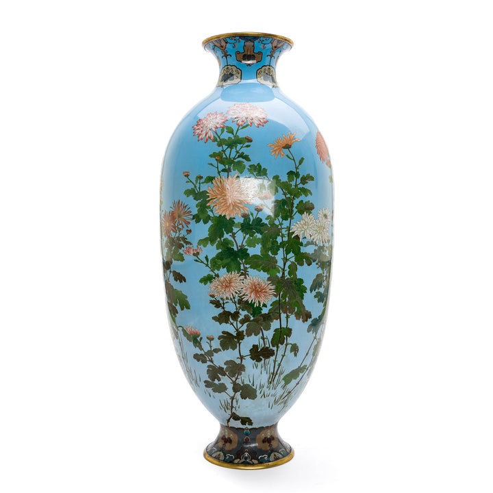 Traditional Japanese art embodied in a Cloisonné floral vase