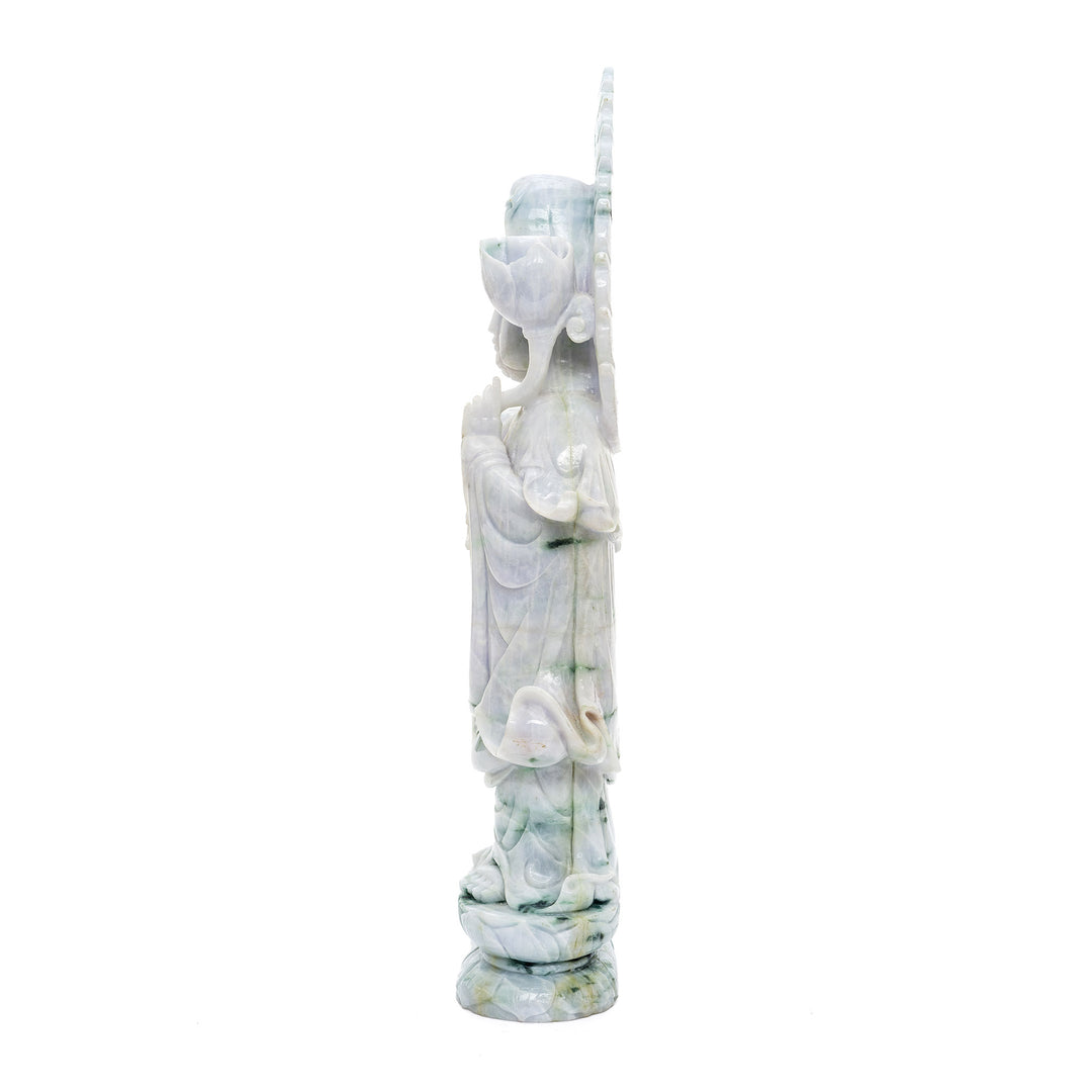 Beautifully crafted Jade Kwan Yin statue