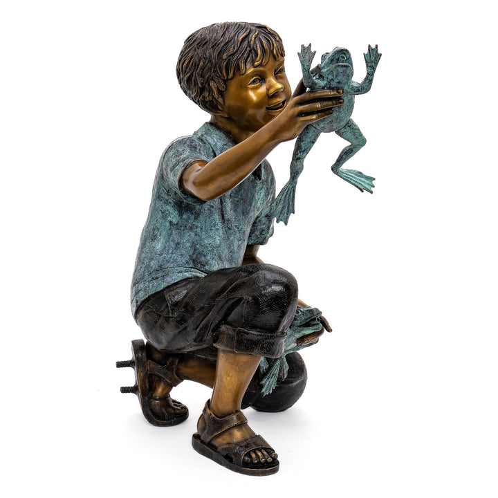 Meticulous bronze representation of boy’s innocent encounter.