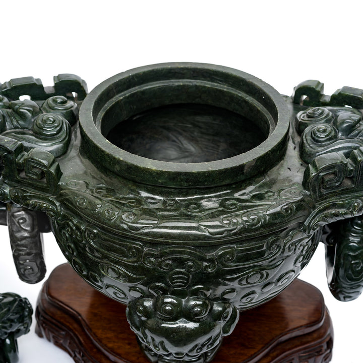 Rich green spinach jade burner with intricate details