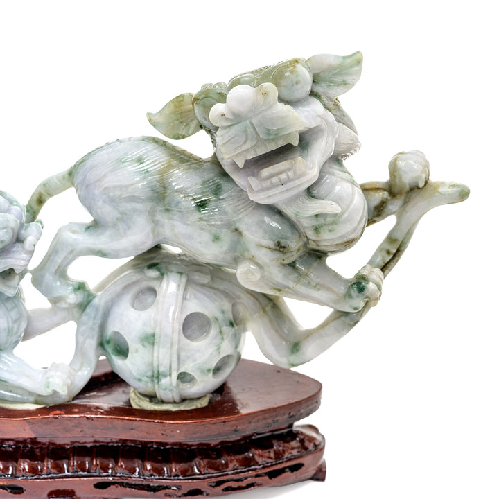 Dynamic jade Foo Lions sculpture, perfect as a luxury home accent