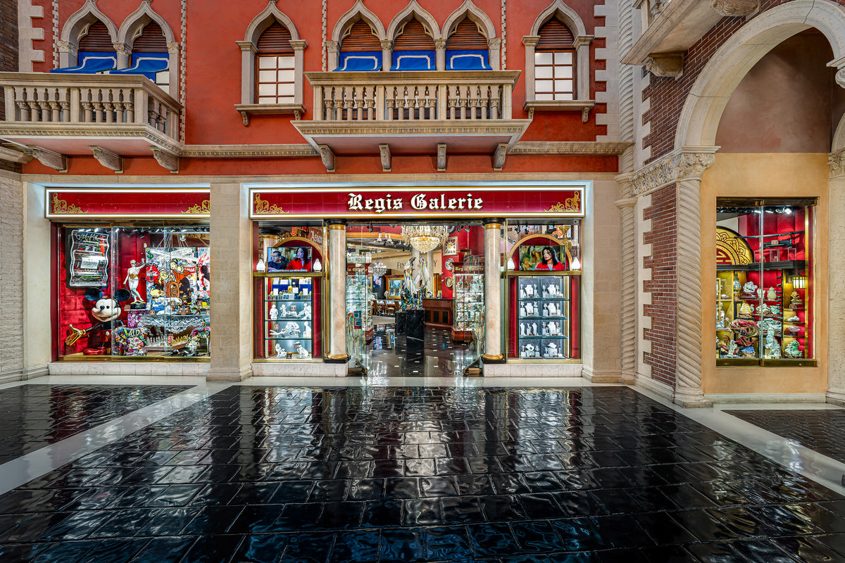 Regis Galerie logo