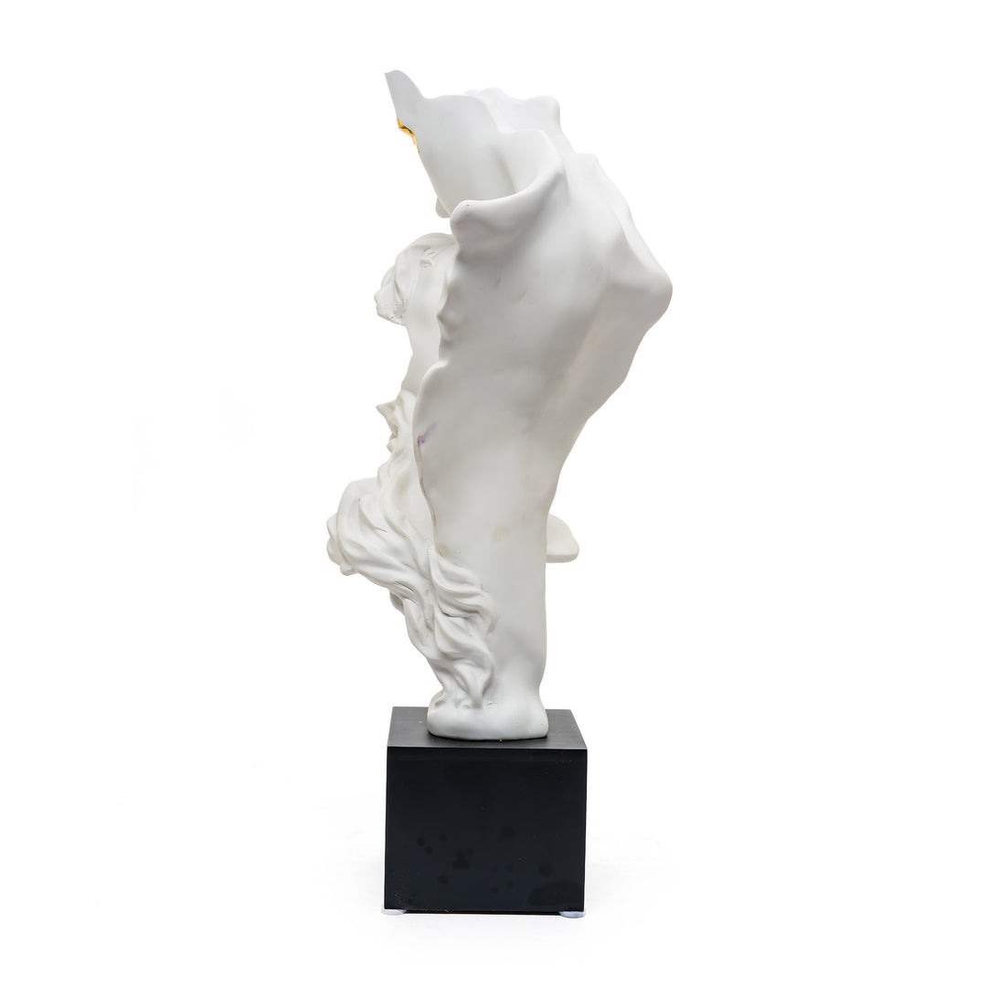 Romantic white porcelain sculpture mounted on black pedestal