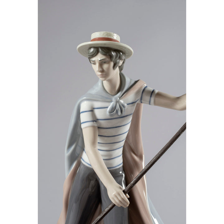 Image 4 Lladro In The Gondola Couple Sculpture. Numbered Edition - 01001350